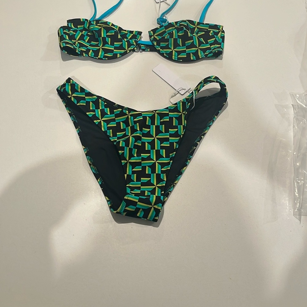Geometric Patterned Bikini Set